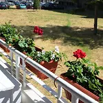 - Lets4holiday Διαμέρισμα Βάρνα