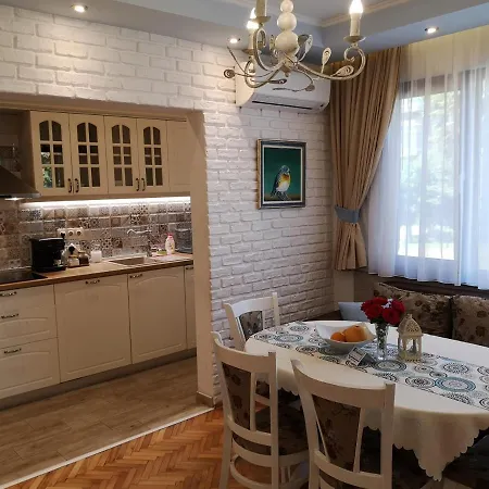 Appartement - Lets4holiday Varna
