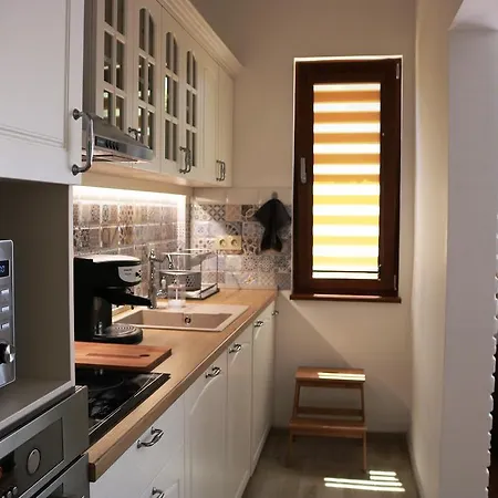 - Lets4holiday Appartement *
